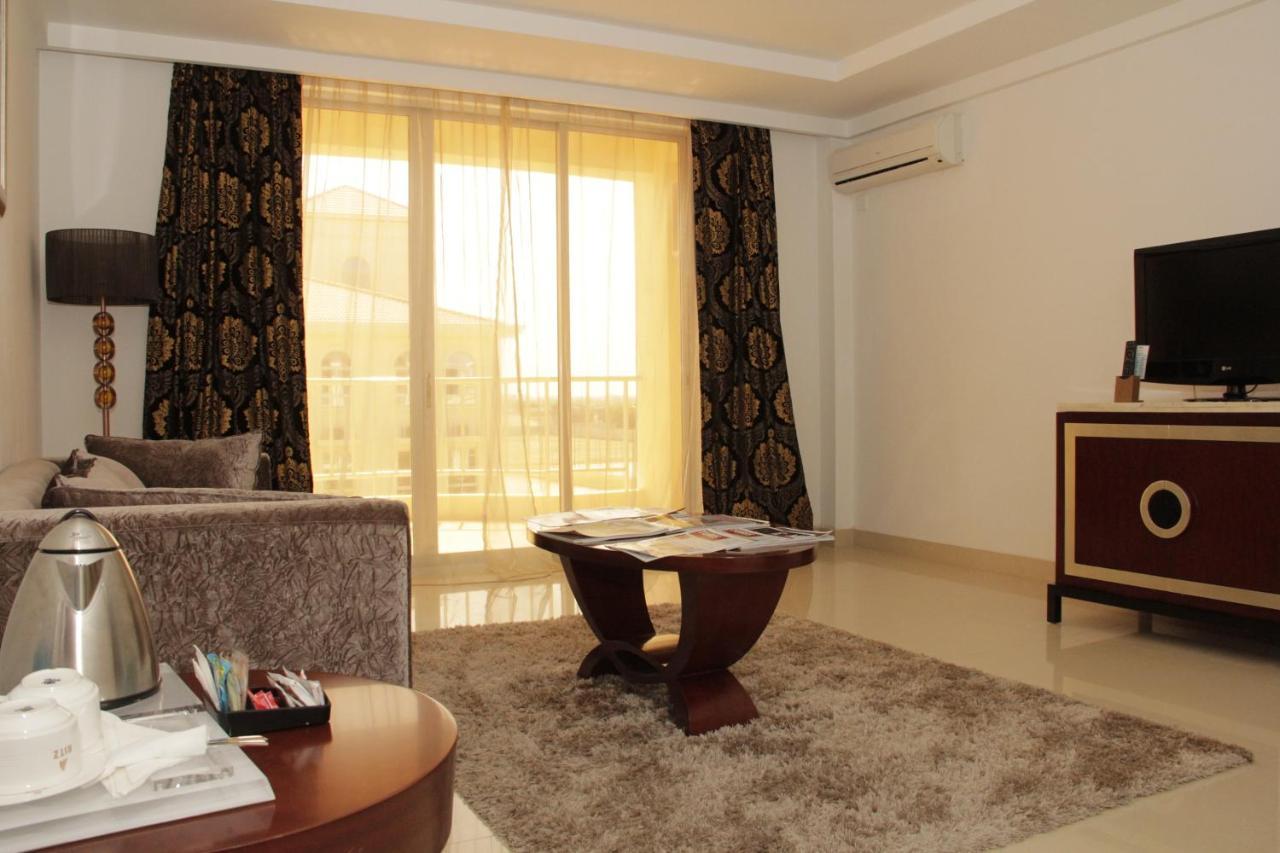 Hotel Victoria Garden Camama Ruang foto